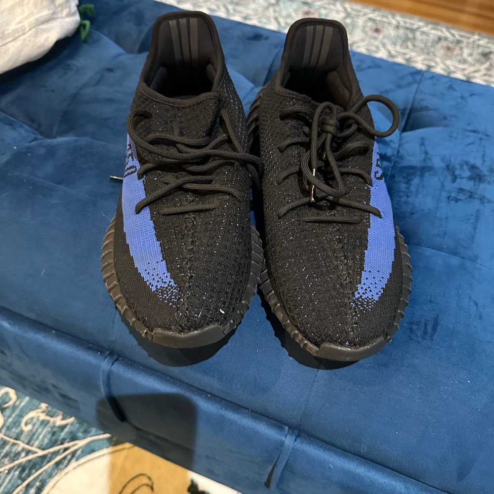 Yeezy 350 Sneakers